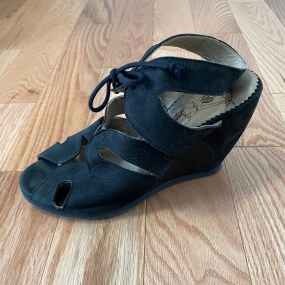 Fly London wedges - Picture 6 of 9